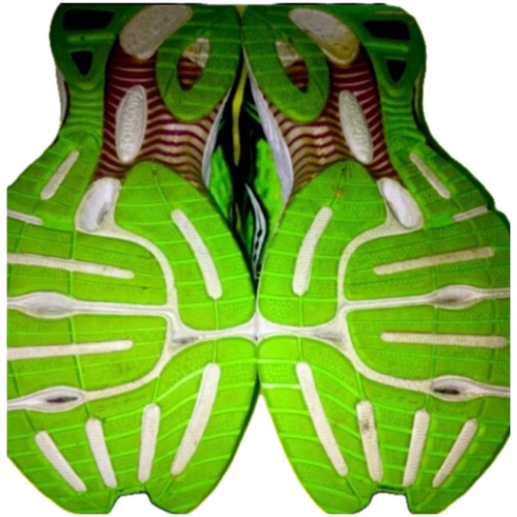 SAUCONY FASTWITCH WOMENS RUNNERS/SNEAKERS SZ 6.5 LIME PURPLE WHITE - Picture 4 of 9